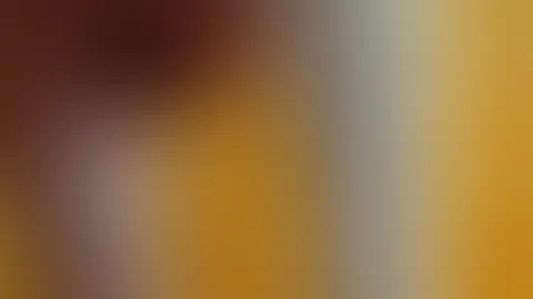 Das erste Mal das ich mich bei einem blowjob filmen habe lasse! Ich trage dabei meine heißen Lackstiefel und verwöhne den S*****z bis zur Mundvollendung