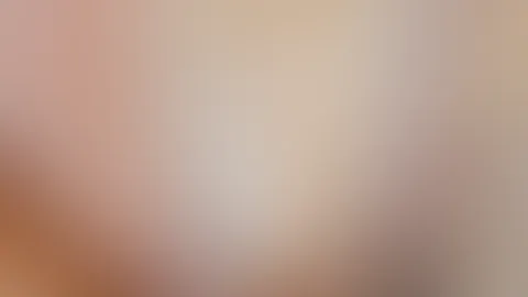 Ich hoffe das du mit deiner Hand in die Hose rutscht, es ist harte Nippel Zeit đđ