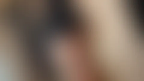 Ich glaube, mein Kleid hat gerade ein kleines Geheimnis verraten 😏😈