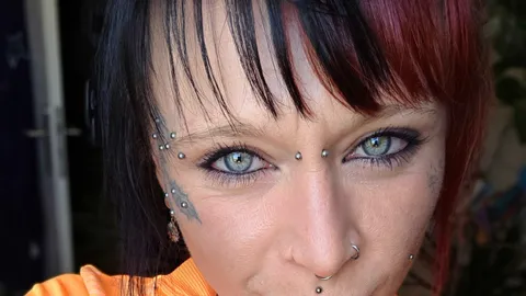 Eingepinkelt-enge Leggings-ich spiel mit meiner P**se für dich🔥💦💧😏🥵