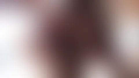 Magst du nicht auch Mal meine Busen kneten?