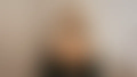 Ich lasse meinen nackten dicken A***h für dich twerken 🍑