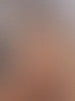 Gute Nacht, mein Schatz! Ich möchte dir nur sagen, wie sehr ich dich vermisse und wie sehr ich mich darauf freue, von dir zu träumen. Du bist der süße Gedanke, der mich in den Schlaf begleitet und mic
