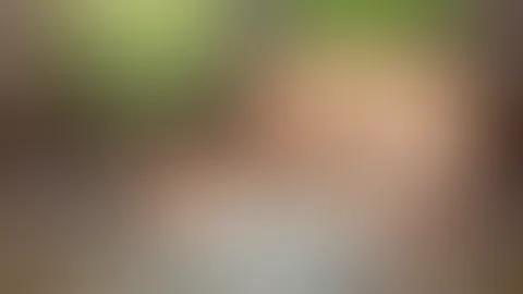 Geiles Samenreiches Shooting. Mein Fotograf spritzt mir auf dem Bauch