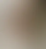 Magst du hautfarbene Nylons? Sie schmeicheln dem Fuß.