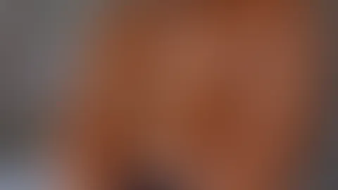 Was würdest du jetzt tun, wenn ich mich ganz langsam ausziehen würde? 🥵