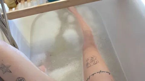 M****i Rasieren 🪒💦🔥🥵😏🤤Kannst du mir helfen? 😏🥵🔥💦💧🛁