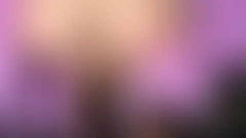 😈