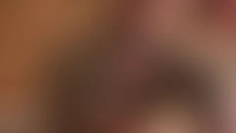 Liebe diese Stellung!đ» Sitze auf seinem Gesicht, hab seine Zunge in meinen Löchern und hol ihm schön den Saft aus dem S*****z đđŠ Wie siehtâs bei euch aus?(Video 1:20min)