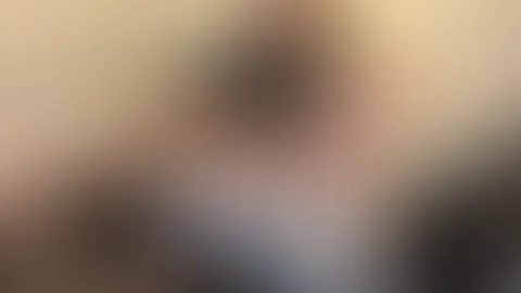 Dildospiel auf dem Küchentisch