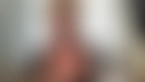 Ich spreize meine F***E für dich! Ich gebe dir heute ganz tiefe Einblicke in meine Milf-F***e und spreize sie schön für dich auf! Mein geiles gieriges F**kloch ist auch von ihnen mehr als lecker... d