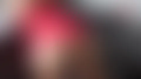Naturbrüste von Lena! Spucke und A******zanleitung