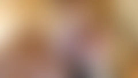 Neugierig wie die Nacht im Hotel war? Schau dir dazu den privaten Inhalt an 😈