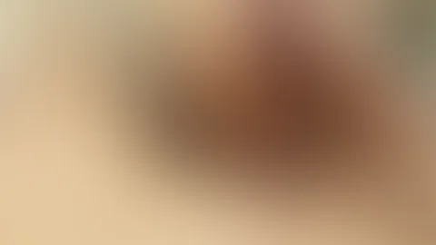 Ich hab mal schön den S*****z eingölt, und ordentlich g******t. Wenn er schon so schön eingeölt ist, da kann er mir auch gleich die Titten f**ken, oder?. ... Als krönenden Abschluss hab ich ihm noch e