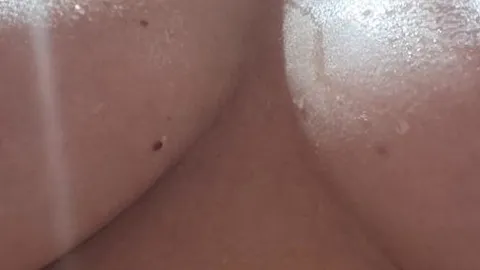 Magst du meine Brüste? 🍒 😇