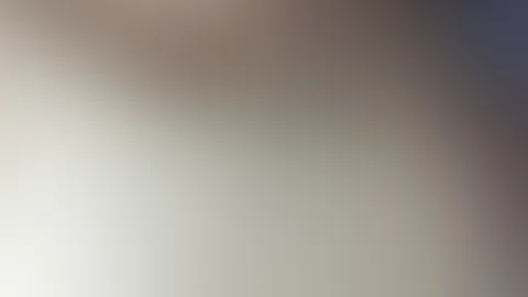 Meine behaarte feuchte P***y wird gefingert