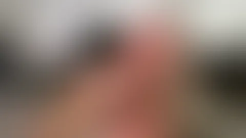 Der geilste Footjob! Spritz mir dann ins Gesicht