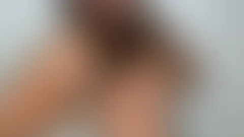 Komm in Chat für mehr...