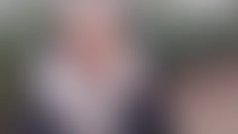 STADTPARK BITCH!! ICH BLASE JEDEN S*****Z!! Hey Boy😍 eigentlich wollte ich nur spazieren gehen.. und dann das. Ein S*****z versperrte mir den Weg😇👍🔥🍆🥒😋. Was nun👀❓ Meinst du ich hab das klären