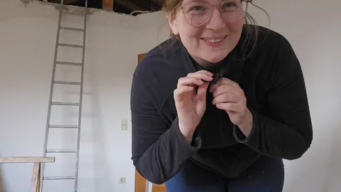 Hoffentlich erwischt mich niemand! Heißer Quicky auf der Baustelle 🔥🍌