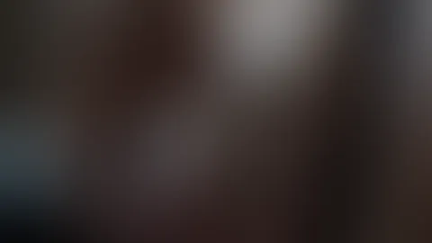 Mach meine Nippel hart. Ich liebe es sie so zu präsentieren. Nur harte Nippel können S******e auch hart machen :-)