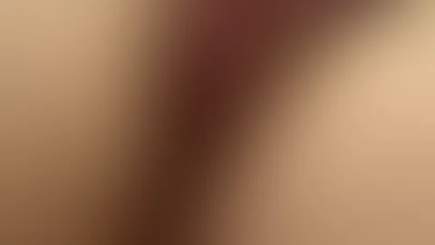 Ich habe meiner Liste eine weitere öffentliche Toilette hinzugefügt. Magst du meinen geschwollenen Kitzler? Sich auszuziehen und an fremden Orten zu masturbieren, ist jetzt wie eine angenehme Angewohn