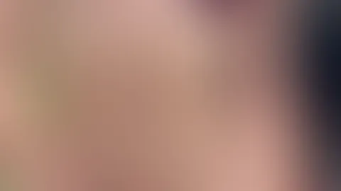 Die Sommerhitze lässt mich völlig den Verstand verlieren... Schau einfach zu, wie ich mich nicht zurückhalten konnte und direkt am Strand ejakuliert habe…!🤭💦💦😏🔥🤭🤭