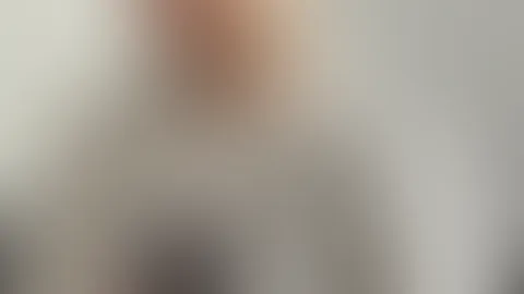 Hallo! Wie geht es dir hier? Lass uns plaudern! Ich habe dich vermisst.
