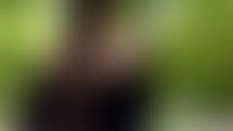 😘
