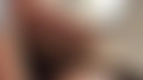Nur ein kleiner Einblick für dich… 💕 Die wirklich interessanten Aufnahmen warten hinter der Paywall. 😘🔥 Komm näher und entdecke mehr…
