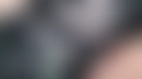 Bald ist Weihnachten und ein Geschenk darf jetzt schon ausgepackt werden. Was würdest du als nächstes tun?🥵