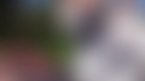 Fuße… überall nur Fuße! Ich weiß du stehst auf meine Füße… egal wie ob mit Schuhen dran oder socken oder nackig, also hier einmal das volle Program, sogar drinnen und draußen, Wow so viel los dabei ge