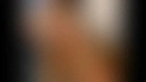 Junger Airbnb Vermieter zwingt mich, ihn zu f**ken đ