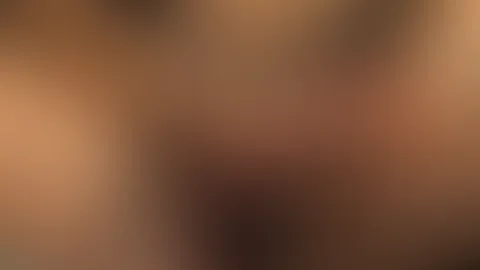 Schön dem Sofa gefingert. Jetzt ein praller s*****z würde mir schmecken