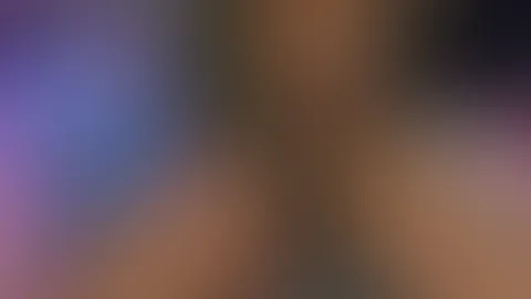 Schau mal ….mein Perlenstring ich glaub das wird feucht enden