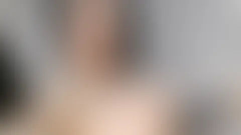Guten Morgen. Erstmal Die boobies raus auf die Terrasse 😜