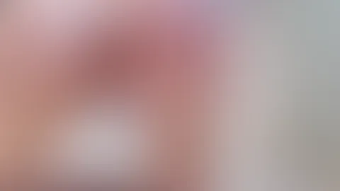 Meine p***y ist so angeschwollen und bereit für dich.