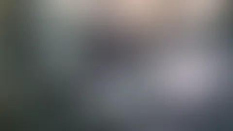 Wenn ich nachhause komme wird erstmal der BH ausgezogen. Was sagst du, soll ich dann direkt nackt bleiben?