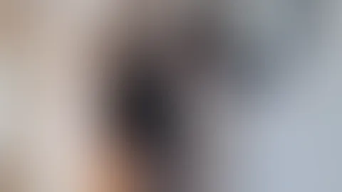 😈