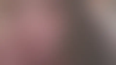 Es ist heute definitiv viel zu warm fĂŒr Kleidungđ„”đ
