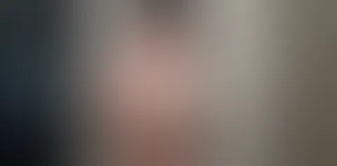 Herrin In die Flasche abgep**st für den Sklaven