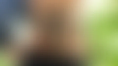 Auf dem Heimweg am Sonntag Abend nach 2 Tagen Hardcore f**ken bei Z-Filmzđ Meine Löcher sind ziemlich benutzt đđ War geil! (Clip 24sek)