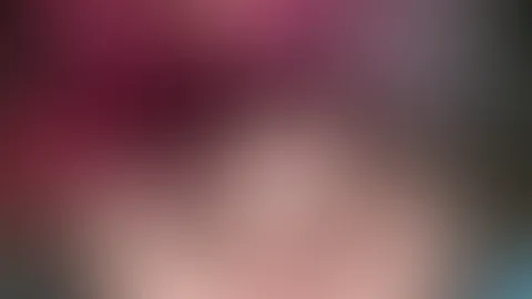 Stell dir vor ich knie so vor dir und lutsche deinen S*****z đđ ist deiner gröĂer?