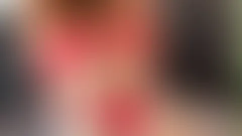 😈