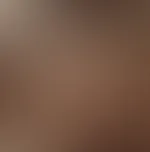 Nach so einem langen Tag, erst mal frei machenđ Weg mit den Klamotten đ Na schreibst du mir heute noch ?đ€