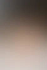 Ich habe einen leckeren Schokoweihnachtsmann geöffnet – möchtest du auch mal kosten? Oder mich lieber direkt probieren? 😘