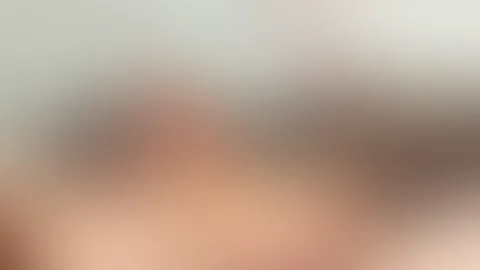 Schön mein Vibrator im A***h 💦😮💨