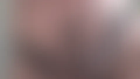 schöner wäre ja wenn deine f****r dort sind 🥵😈