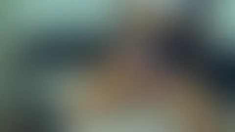 Schülerin befriedigt sich dreist vor ihrem Stiefvater (spritz für mich!!)