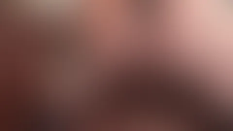 Magst du es, wie ich meinen Hintern vor dir schwinge? Komm schon, gibst du mir ein Klapser und zieh mich zu dir ran.